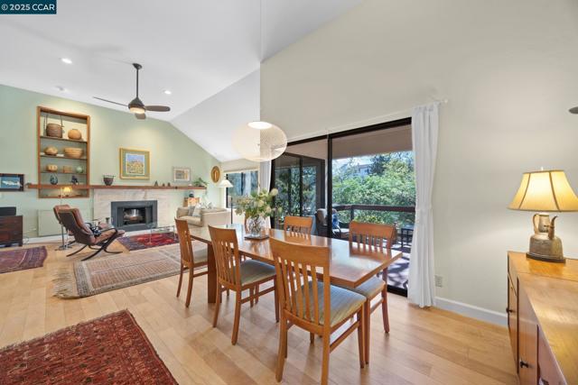 3800 Terra Granada Dr, Walnut Creek CA: https://media.crmls.org/mediaz/5644534a-f829-437a-bdfa-bca3e6ce4fe9.jpg