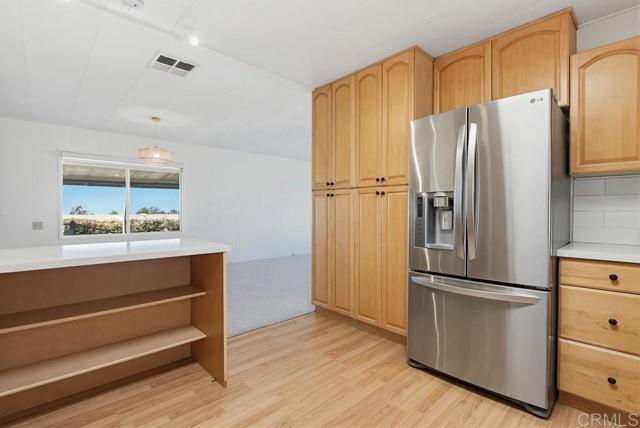 Detail Gallery Image 14 of 58 For 1930 W San Marcos Blvd #251,  San Marcos,  CA 92078 - 2 Beds | 2 Baths