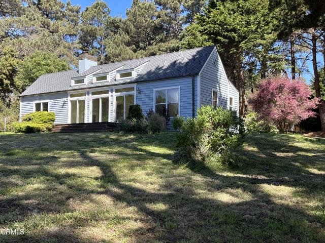 45300 Headlands Drive, Mendocino CA: https://media.crmls.org/mediaz/56498fec-5572-4062-bcf3-d4dfa3ae720f.jpg