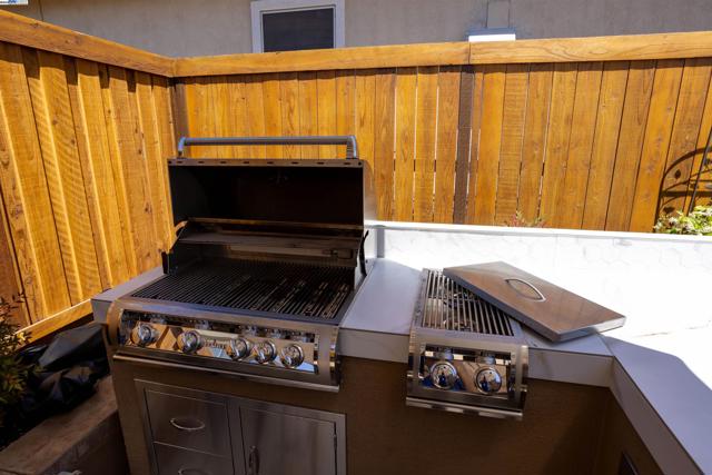 5090 Archcrest Way, Sacramento CA: https://media.crmls.org/mediaz/564ae260-b35d-4b7b-b432-0affae39ec39.jpg