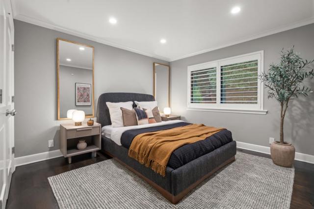 1365 Edgewood Road, Redwood City CA: https://media.crmls.org/mediaz/564e3af5-88bc-46b5-b5c6-2893ed959685.jpg