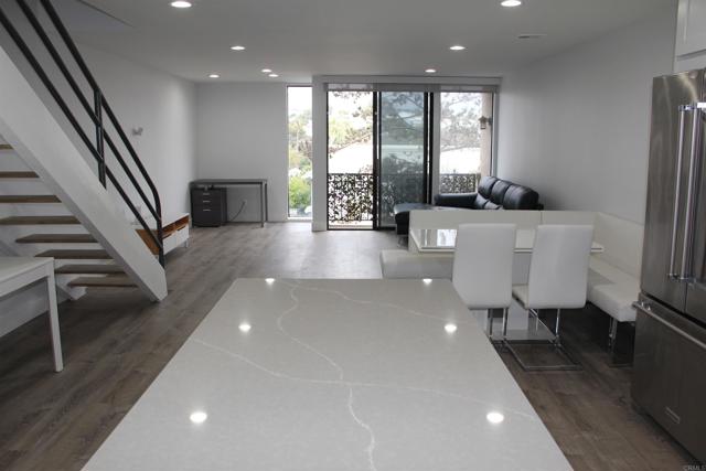 Image 6 of 31 For 922 Sealane Drive B