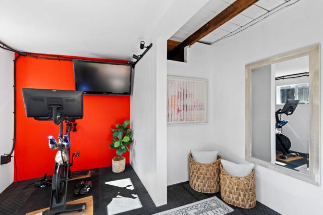 3726 Carlson Circle, Palo Alto CA: https://media.crmls.org/mediaz/56500882-a618-478a-99d7-ef8b3547ff0f.jpg