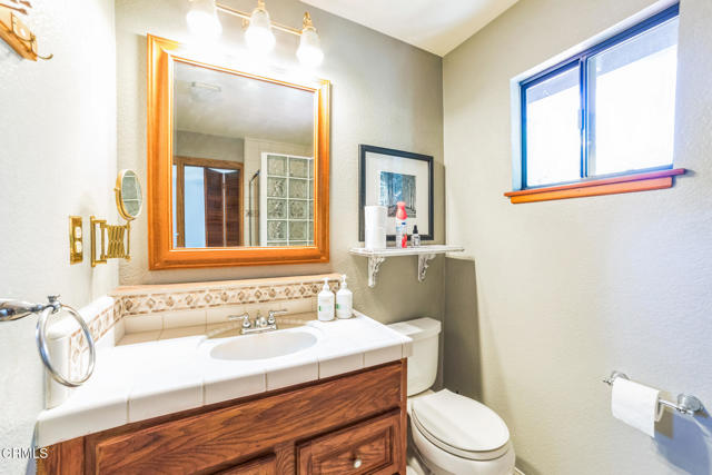 352 Cedarbrook Drive, Twin Peaks CA: https://media.crmls.org/mediaz/56526beb-4e69-41e2-bf0c-a38838e4a3f7.jpg