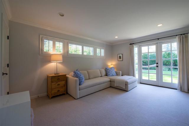 1360 Elder Avenue, Menlo Park CA: https://media.crmls.org/mediaz/5652af77-3167-4df3-8664-4c51c7f99339.jpg