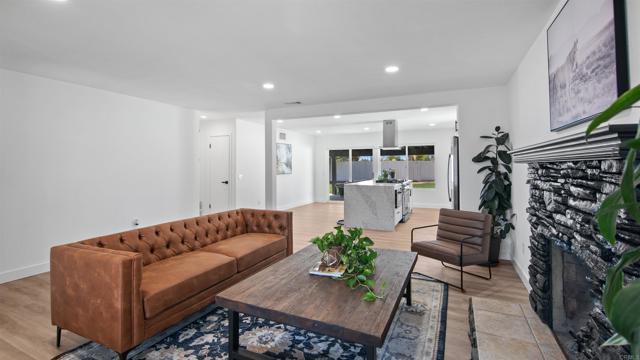 Detail Gallery Image 12 of 32 For 529 Valley Meadow Pl, Escondido,  CA 92027 - 3 Beds | 2 Baths
