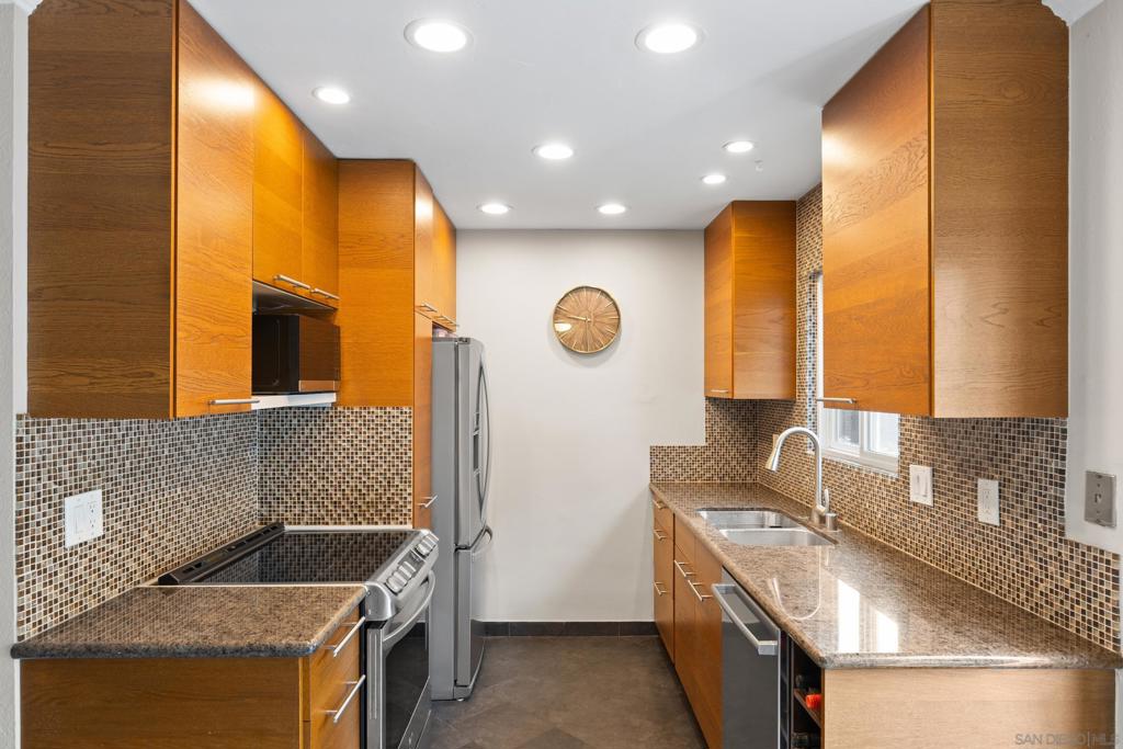 981 Vulcan Ave - photo 8