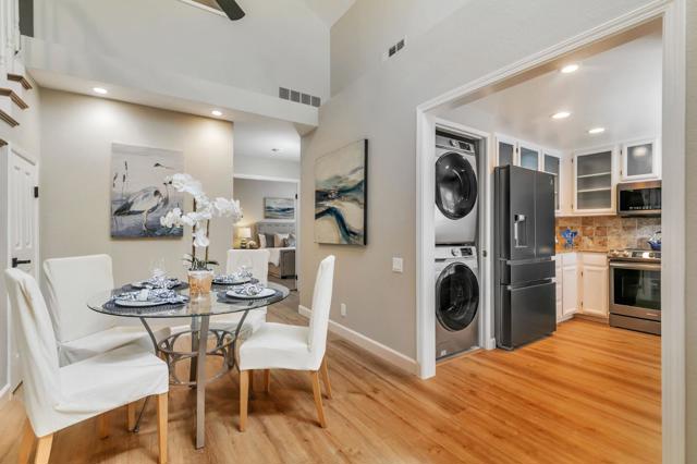 2712 Buena View Court, San Jose CA: https://media.crmls.org/mediaz/5653372e-3107-425e-9ad4-fda27f3f9626.jpg