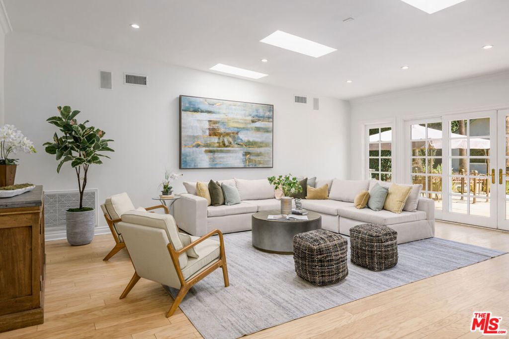 MLS #25593237 image #23