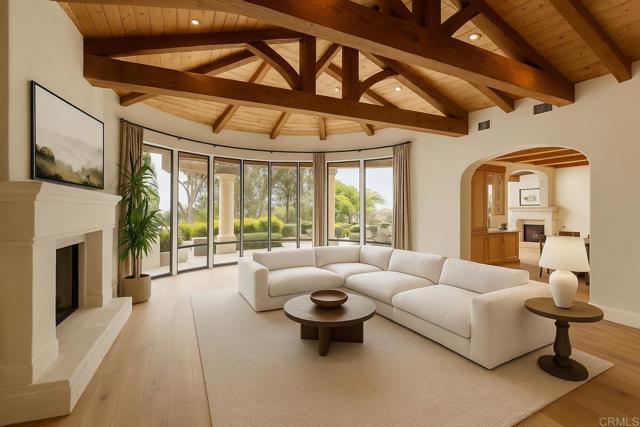 7057 Rancho Cielo, Rancho Santa Fe CA: https://media.crmls.org/mediaz/56544f6e-cfc5-497e-a1d5-f2cd7ba6db2b.jpg