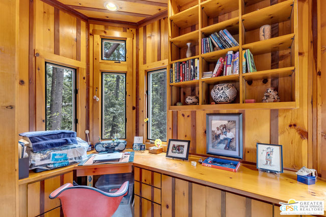 Image 46 of 70 For 25100 Indian Rock Road