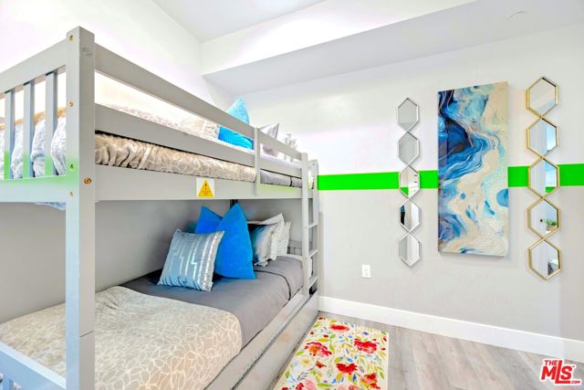 5853 Vineland Avenue, North Hollywood CA: https://media.crmls.org/mediaz/565589d3-bceb-4ebc-bed9-d4e4eda3fd64.jpg