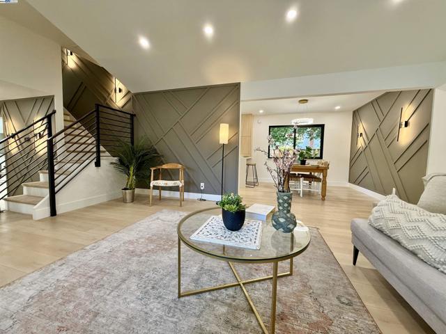 1926 Paseo Del Cajon, Pleasanton CA: https://media.crmls.org/mediaz/565601d3-8c87-43a0-b20c-bdfdf740de73.jpg