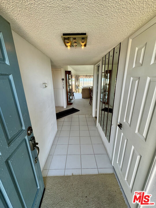 636 Island View Circle photo 3