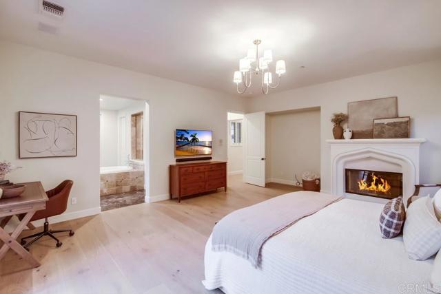 8308 Top O The Morning Way, San Diego CA: https://media.crmls.org/mediaz/56579fe5-699c-4a2a-9a42-d97b95ade8f3.jpg