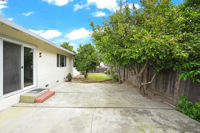 501 Amherst Ct, San Ramon CA: https://media.crmls.org/mediaz/565a712a-b449-4861-9869-355339fac895.jpg