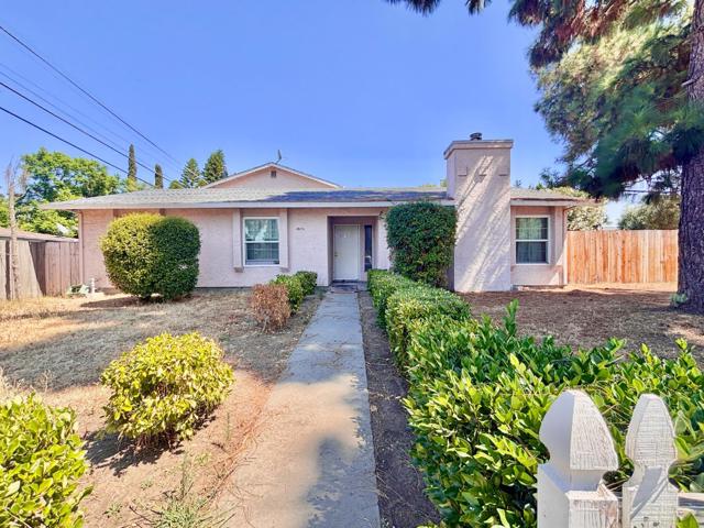 3814 Seven Trees Boulevard, San Jose CA: https://media.crmls.org/mediaz/565ad244-d673-4a41-9f2c-ca072db07b08.jpg