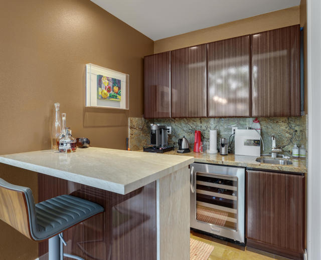 3150 Cody Court, Palm Springs, CA 92264