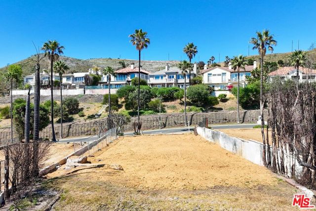 Drew Fenton | 1630 Chastain Pacific Palisades CA | MLS: 7449966 Drew Fenton | 1630 Chastain Pacific Palisades CA | MLS: 7449966