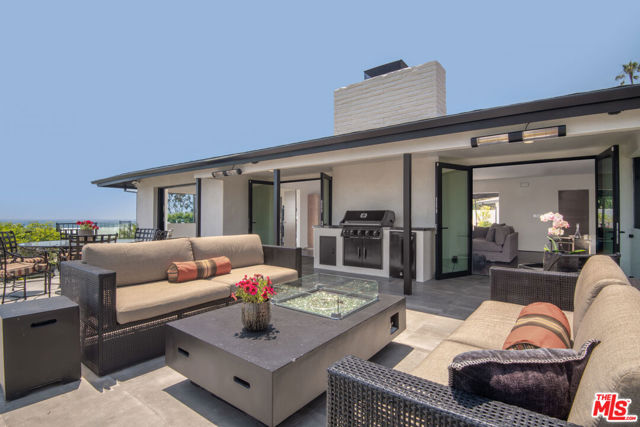 Drew Fenton | 17438 Revello Drive Pacific Palisades CA | MLS: 7251367