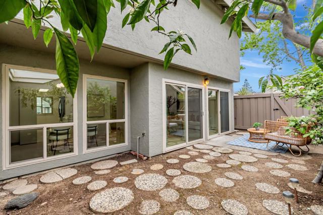 164 Milmar Way, Los Gatos CA: https://media.crmls.org/mediaz/565e140c-3e7e-4a9e-a9da-4614745e8e1d.jpg