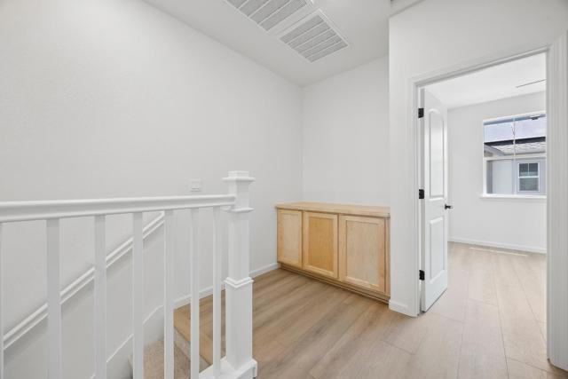 3710 Scribe Way, Castro Valley CA: https://media.crmls.org/mediaz/565fa9d5-1b2f-4519-a2b4-19cc6ff76ff4.jpg