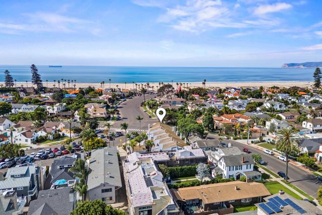 1074 Isabella Avenue, Coronado CA: https://media.crmls.org/mediaz/56609c13-aa62-4ccc-b0bc-c4b52c2d33dd.jpg