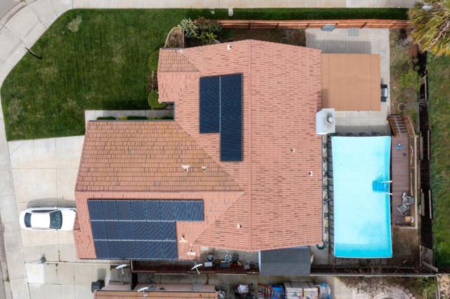 13714 Deleon Avenue, Gustine CA: https://media.crmls.org/mediaz/5663f3cf-a76a-4141-900e-3a7f2ed09163.jpg