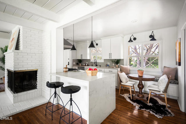 Detail Gallery Image 16 of 45 For 1640 N Altadena Dr, Pasadena,  CA 91107 - 3 Beds | 2 Baths