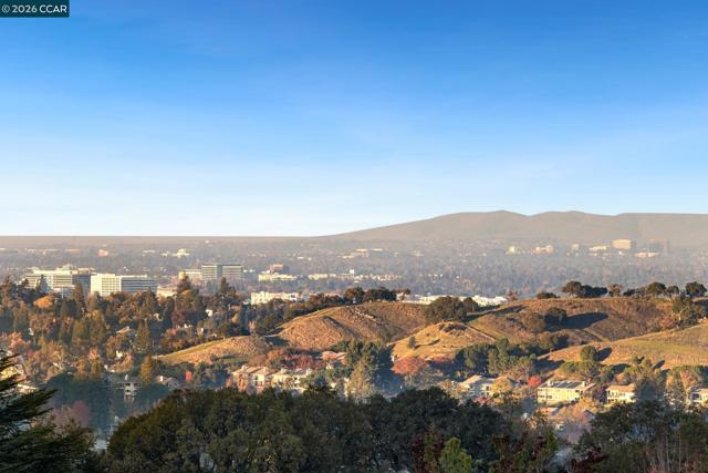 Image 26 of 44 For 3258 Ptarmigan Dr  3b