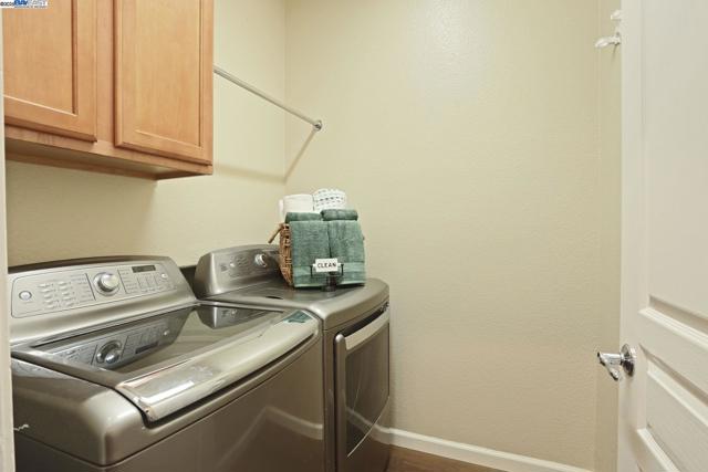 292 W Lucita Way, Mountain House CA: https://media.crmls.org/mediaz/56666681-0032-4abd-826b-3094c73e5abc.jpg