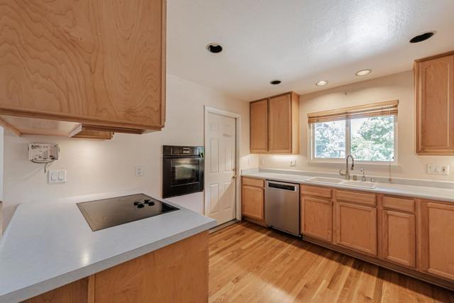 1160 Paula Drive, Campbell CA: https://media.crmls.org/mediaz/5667786f-bef5-444a-b947-05beaca68fd7.jpg