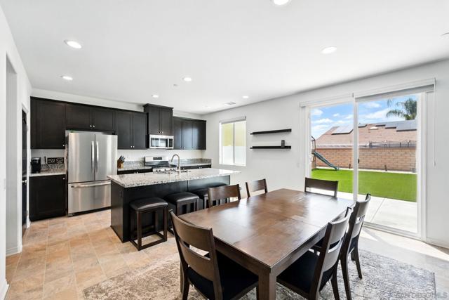 30499 Ridgely Way, Menifee CA: https://media.crmls.org/mediaz/5667ad80-c744-4683-9a59-136b3b4c3f5d.jpg