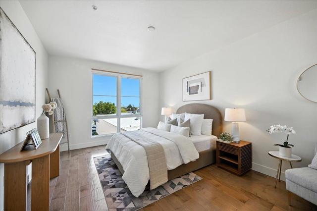 657 Walnut Street, San Carlos CA: https://media.crmls.org/mediaz/5667eb46-5a73-43a2-a645-6a301fb637ee.jpg