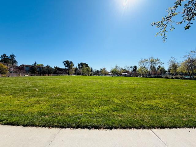 562 Montego Terrace, Sunnyvale CA: https://media.crmls.org/mediaz/56698b8f-8bb4-41c6-bba2-f32f51344338.jpg