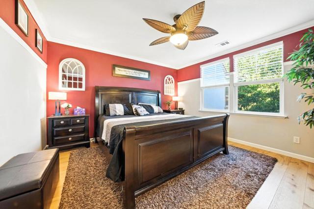 160 Sarafina Way, Gilroy CA: https://media.crmls.org/mediaz/566a063d-f0e9-47b0-b470-f1d17b741891.jpg