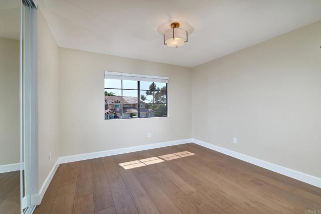 Detail Gallery Image 16 of 28 For 3045 Greenwich St, Carlsbad,  CA 92010 - 4 Beds | 2/1 Baths