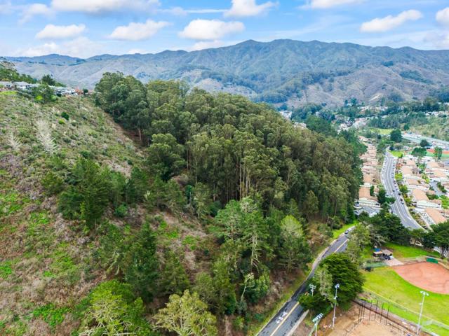 0 Everglades Drive, Pacifica CA: https://media.crmls.org/mediaz/566bff95-f51e-46c3-976f-b6912fff75f1.jpg