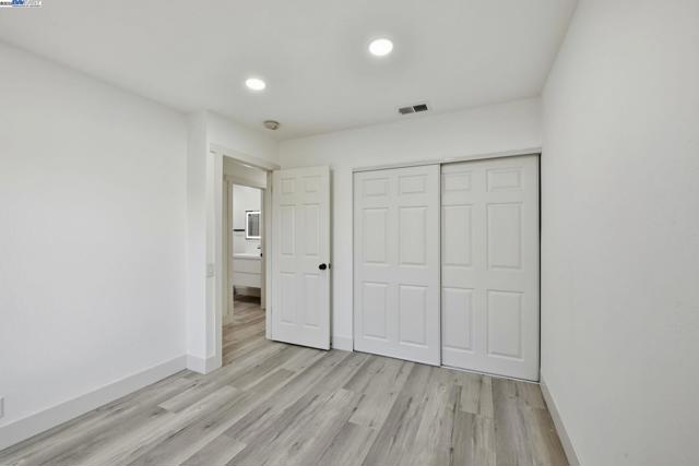 3312 San Marco Ct, Union City CA: https://media.crmls.org/mediaz/566c7c43-0983-427f-8e5e-62ba35bed364.jpg