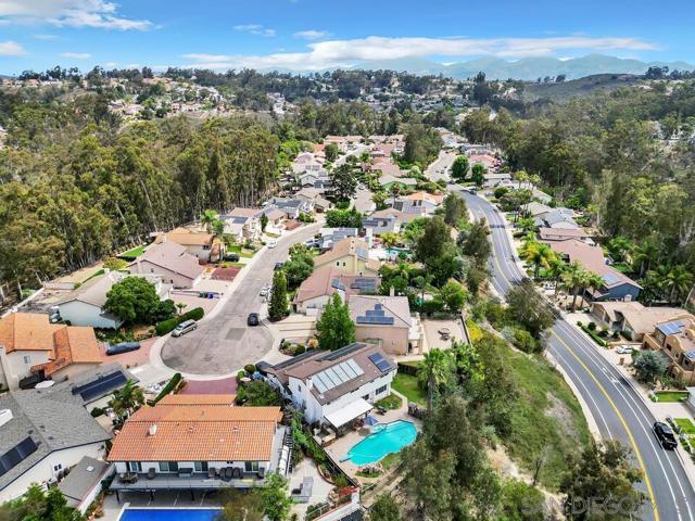 10315 Moselle St., San Diego CA: https://media.crmls.org/mediaz/566db946-bfdf-444a-ac23-95fce1192733.jpg