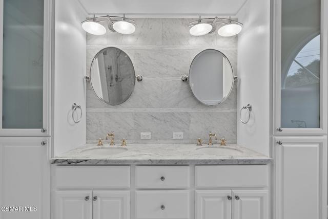 919 Aleeda Lane, Santa Barbara CA: https://media.crmls.org/mediaz/566e001d-b3c1-44f9-af44-3ceda9227339.jpg
