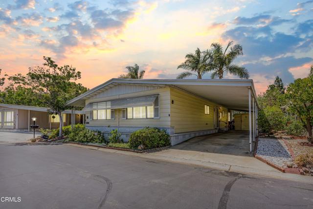 Detail Gallery Image 2 of 28 For 8 204 Calle Fronte #204,  Camarillo,  CA 93012 - 2 Beds | 2 Baths