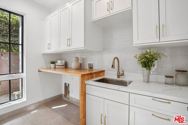 4034 Coolidge Avenue, Culver City CA: https://media.crmls.org/mediaz/566ed0b9-47f4-4bfc-9f25-750c4086c076.jpg