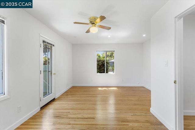 16080 Via Del Sol, San Lorenzo CA: https://media.crmls.org/mediaz/566fc27f-a935-4ec6-aa8b-71960ac059ad.jpg