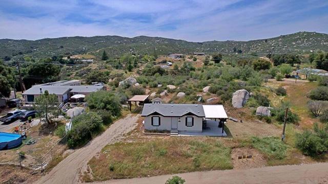 18525 Keyes Drive, Banning CA: https://media.crmls.org/mediaz/5670819a-1b85-4b90-ae10-f749830ac4b5.jpg