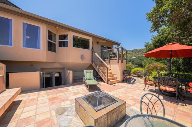 15847 Pleasant Valley Lane, Salinas CA: https://media.crmls.org/mediaz/56729cd5-535e-44b5-8e52-d34bf09b06e0.jpg