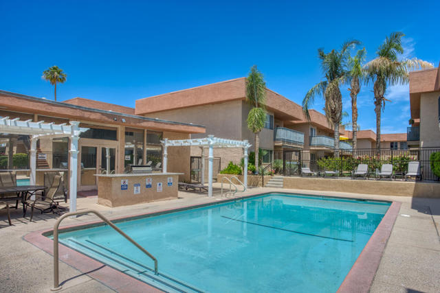 400 N Sunrise Way, Palm Springs CA: https://media.crmls.org/mediaz/5673834d-f790-4e77-99ee-12b950eafc4e.jpg