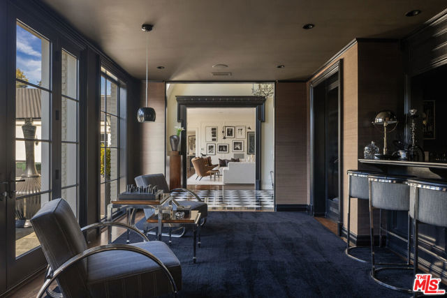 Drew Fenton | 10847 Bellagio Road Los Angeles CA | MLS: 7449719 Drew Fenton | 10847 Bellagio Road Los Angeles CA | MLS: 7449719