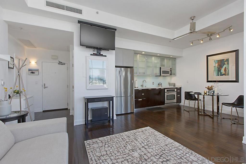 575 6th Ave - photo 4