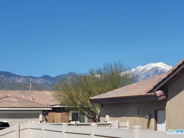 9122 SILVER STAR Avenue, Desert Hot Springs CA: https://media.crmls.org/mediaz/5676cab1-8555-41f6-8765-7e69f313284d.jpg